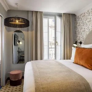 La Parisienne Hotel